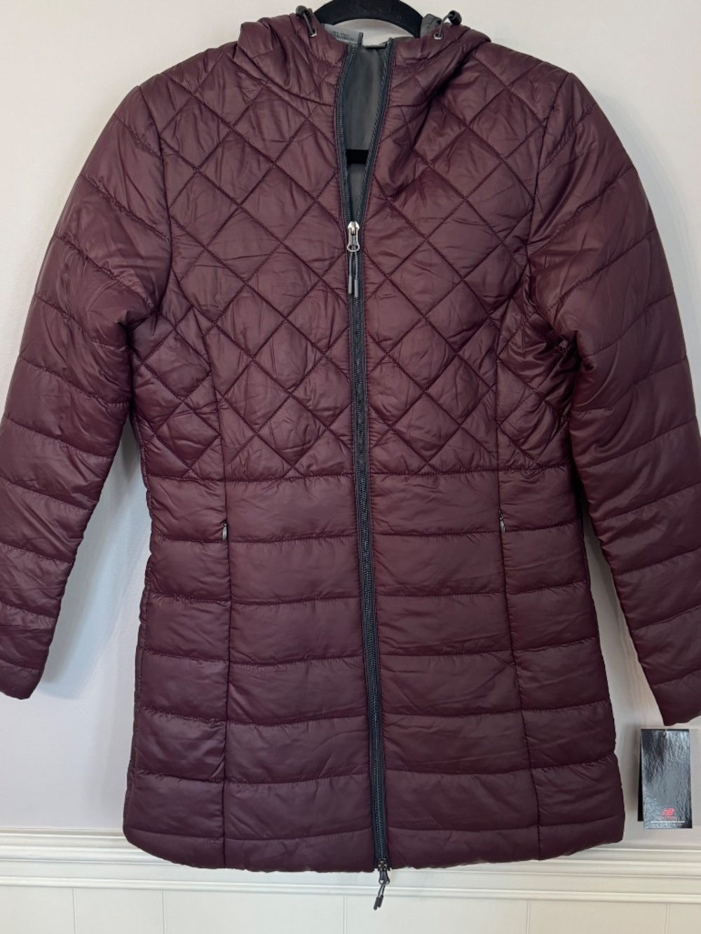 New Balance Women's Puffer Quilted Style Tech Hooded Zip Up Jacket Sz S NWT - Picture 2 of 12